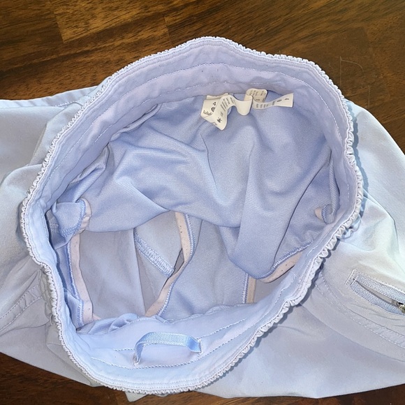 PERIWINKLE LULULEMON SHORTS - Picture 6 of 6
